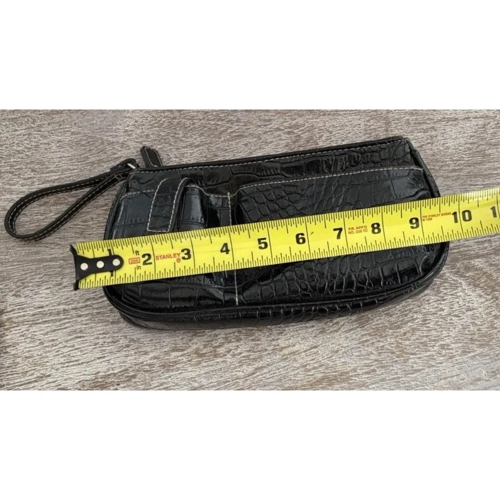 Women's Black Faux Crocodile Wristlet Wallet w/ Organization Makeup Accessories
